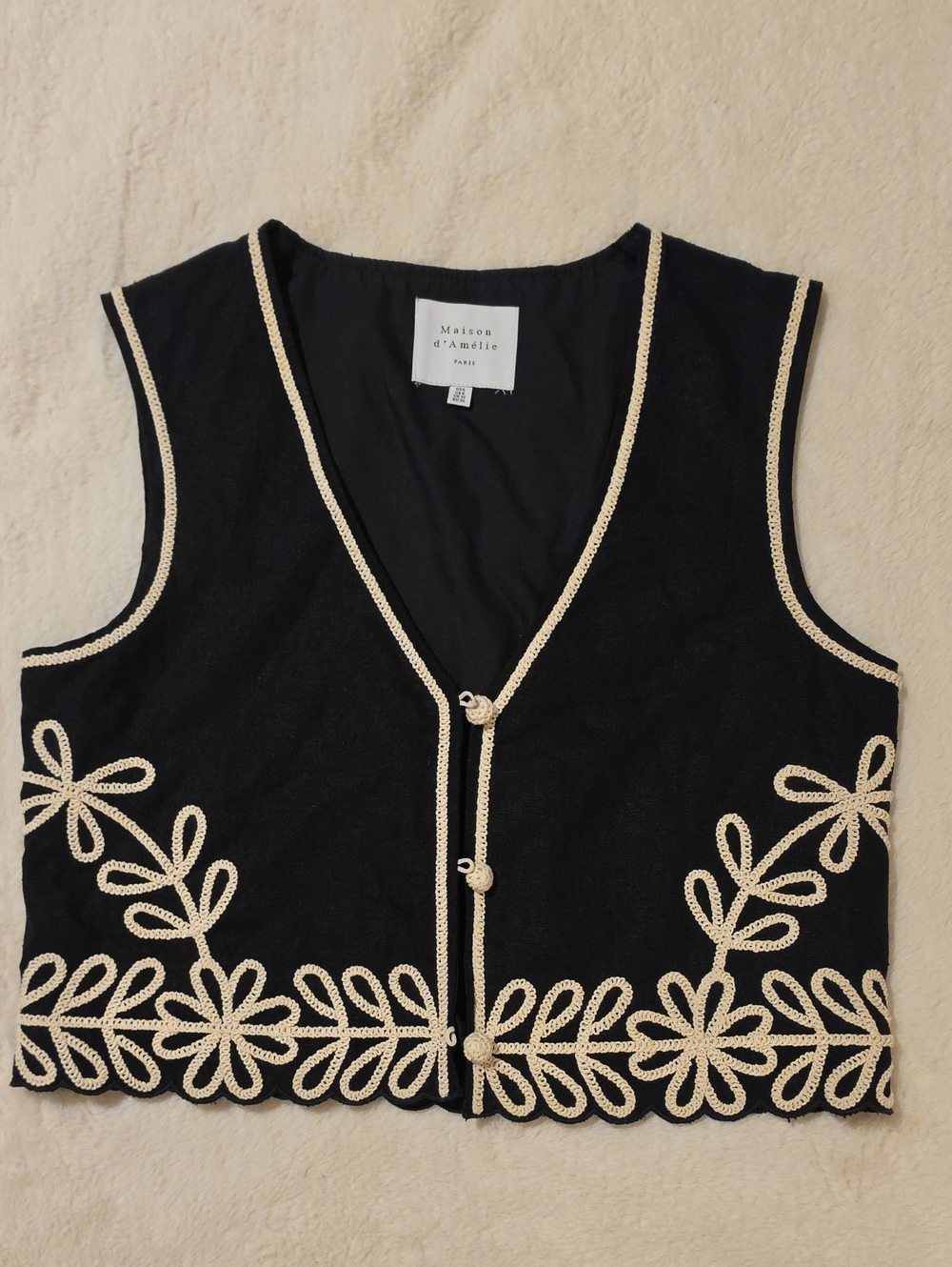 Maison d'Amélie Linen Blend Sleveless Button Front Closure Fully Lined Vest